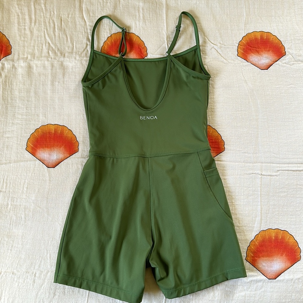 Benoa Active Romper | Palm | Petite | View 3